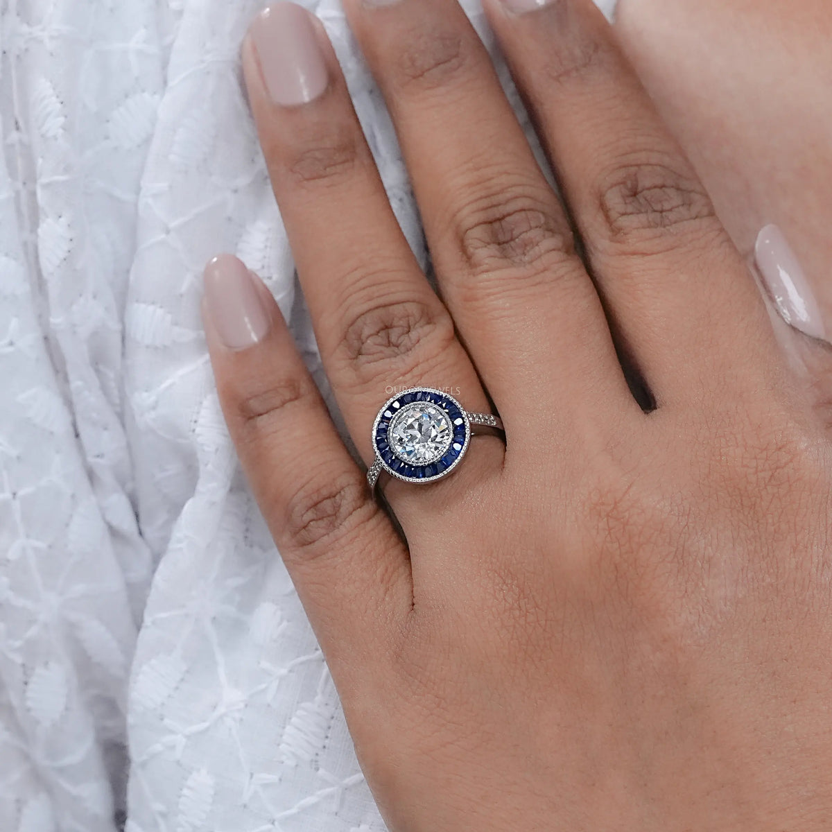 OEC Round Diamond Surround Sapphire Baguette Halo Ring Ring