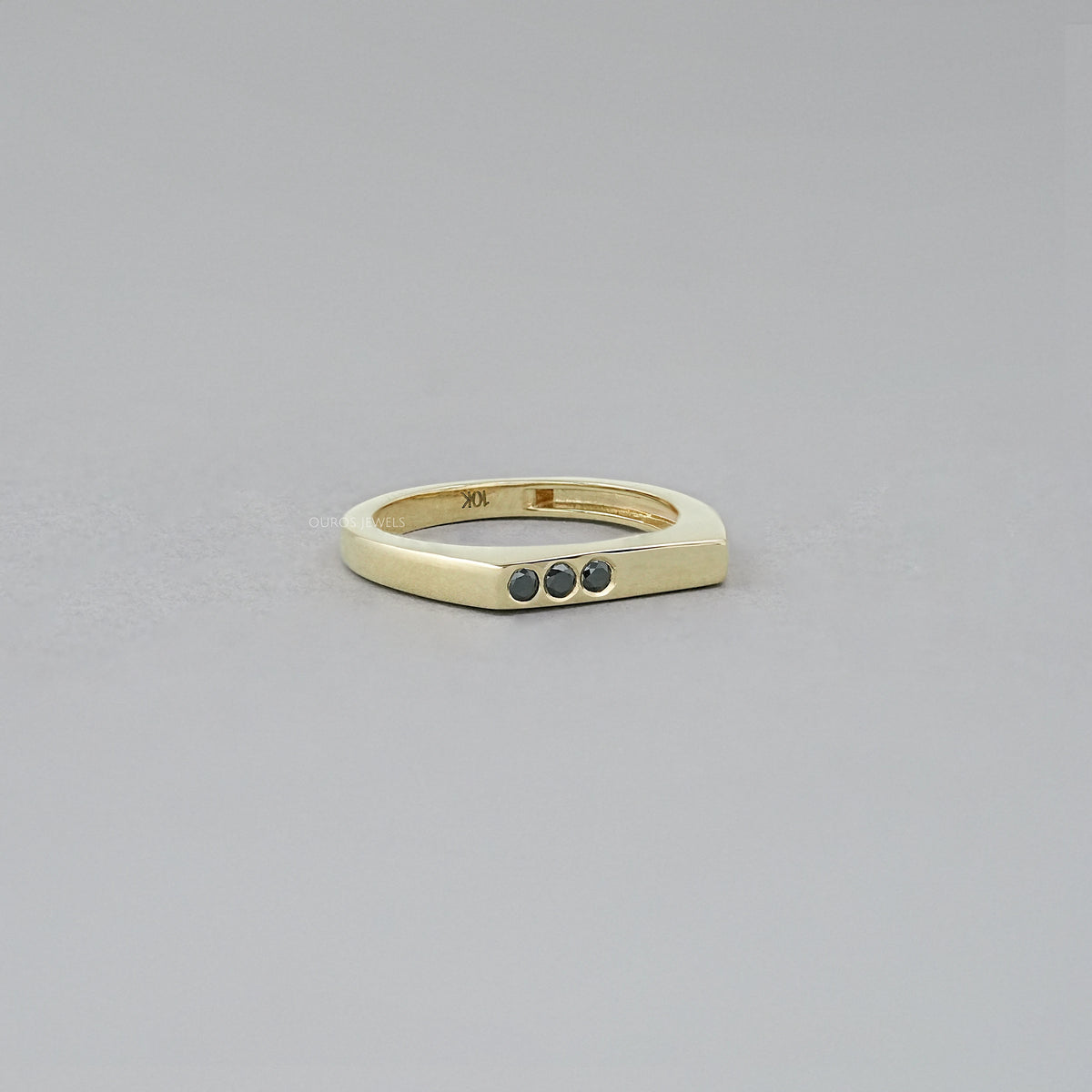Black Round Diamond Flush Set Signet Ring Ring