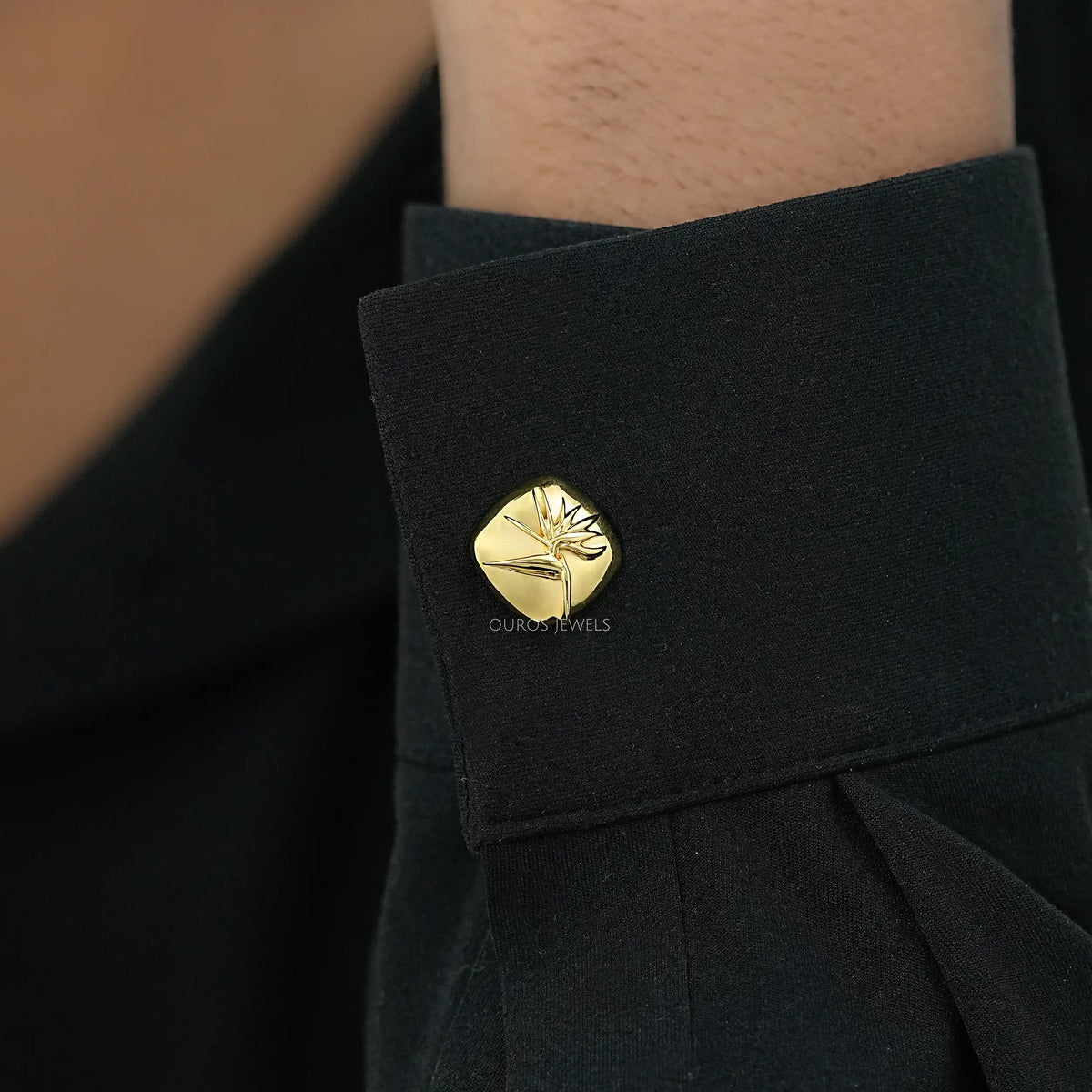 Yellow Gold Cufflink For Men's