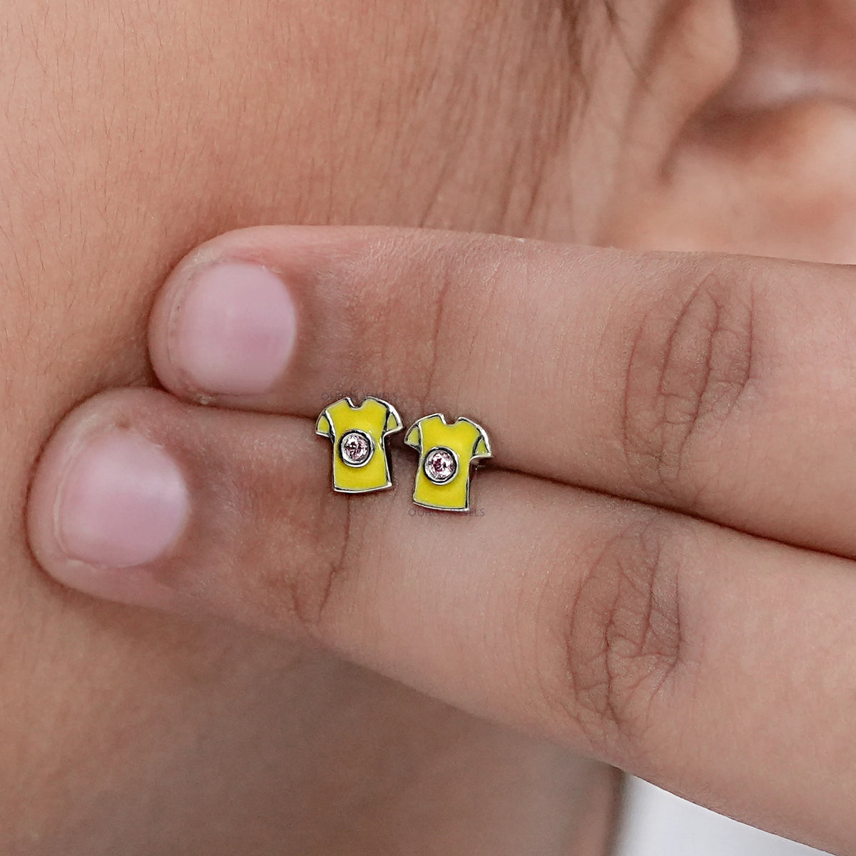 Pink Lab Diamond Yellow Enamel T shirt Stud For Kids