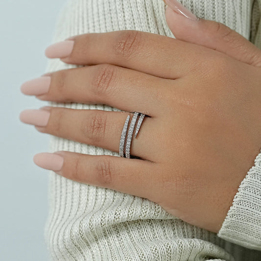 Lab Grown Round Diamond Spiral Band Ring