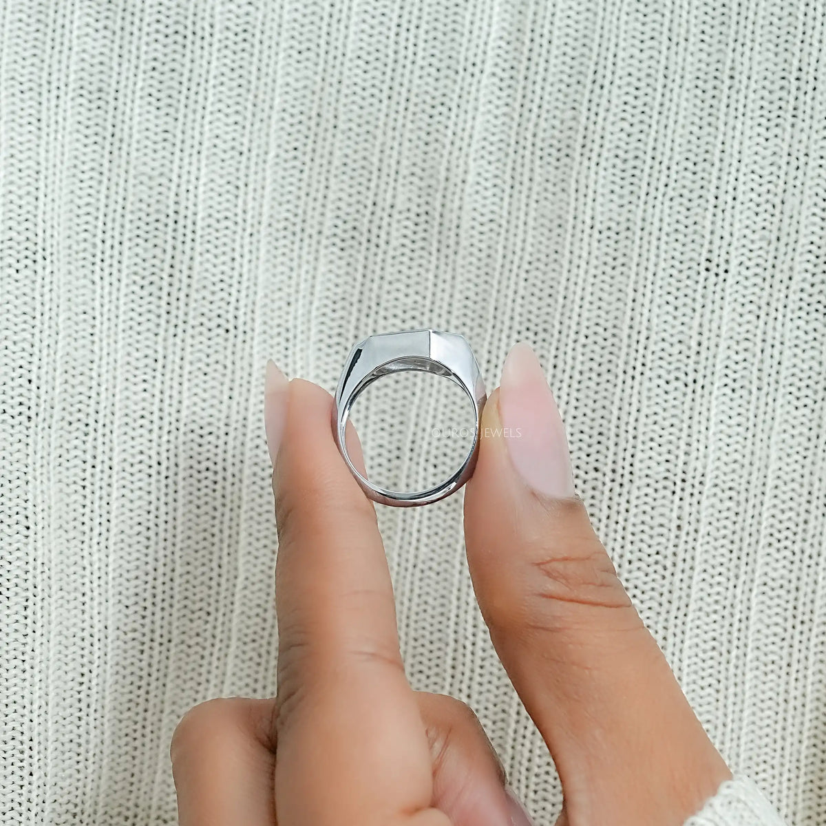 Bague bypass avec diamant taille ancienne et accents