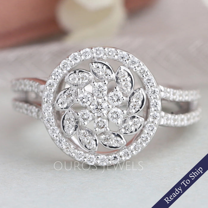 Bague de fiançailles halo en diamants taille ronde
