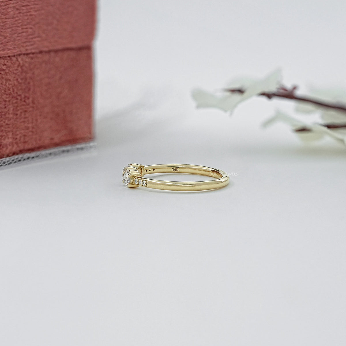 3 Stone Rose Cut Round Diamond Accent Ring Ring