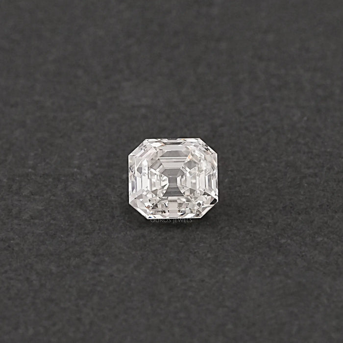 Diamant de laboratoire de taille Asscher d'une ancienne mine