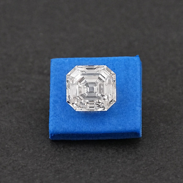 Diamant de laboratoire de taille Asscher d'une ancienne mine