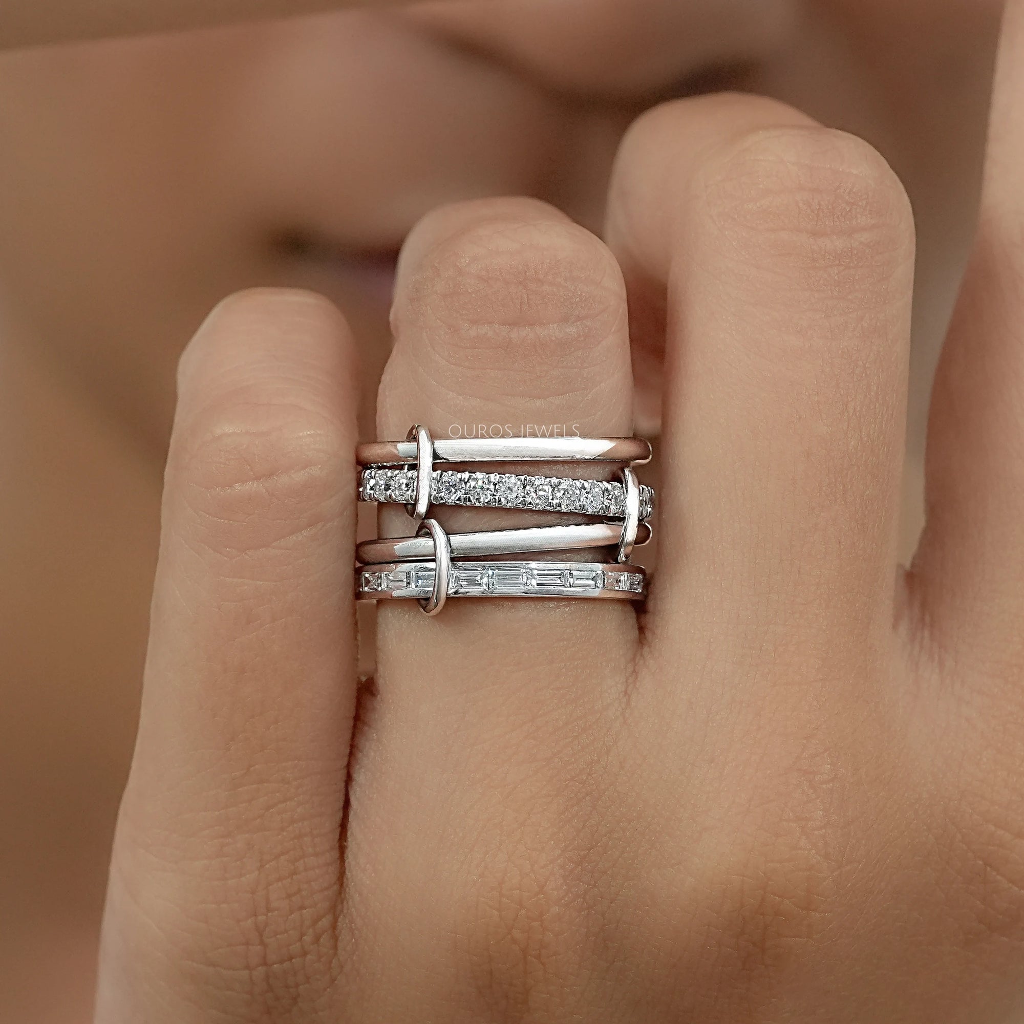 Baguette And Round Diamond Interlink Band Ring