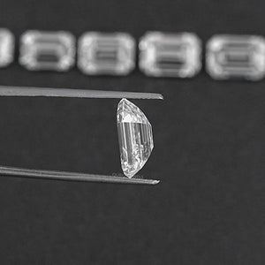 Diamant de laboratoire taille émeraude certifié IGI