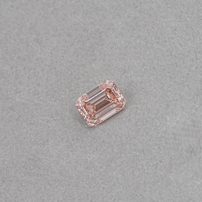 Diamant de laboratoire taille émeraude rose - 10,08 ct certifié