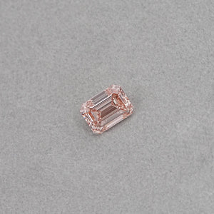 Diamant de laboratoire taille émeraude rose - 10,08 ct certifié