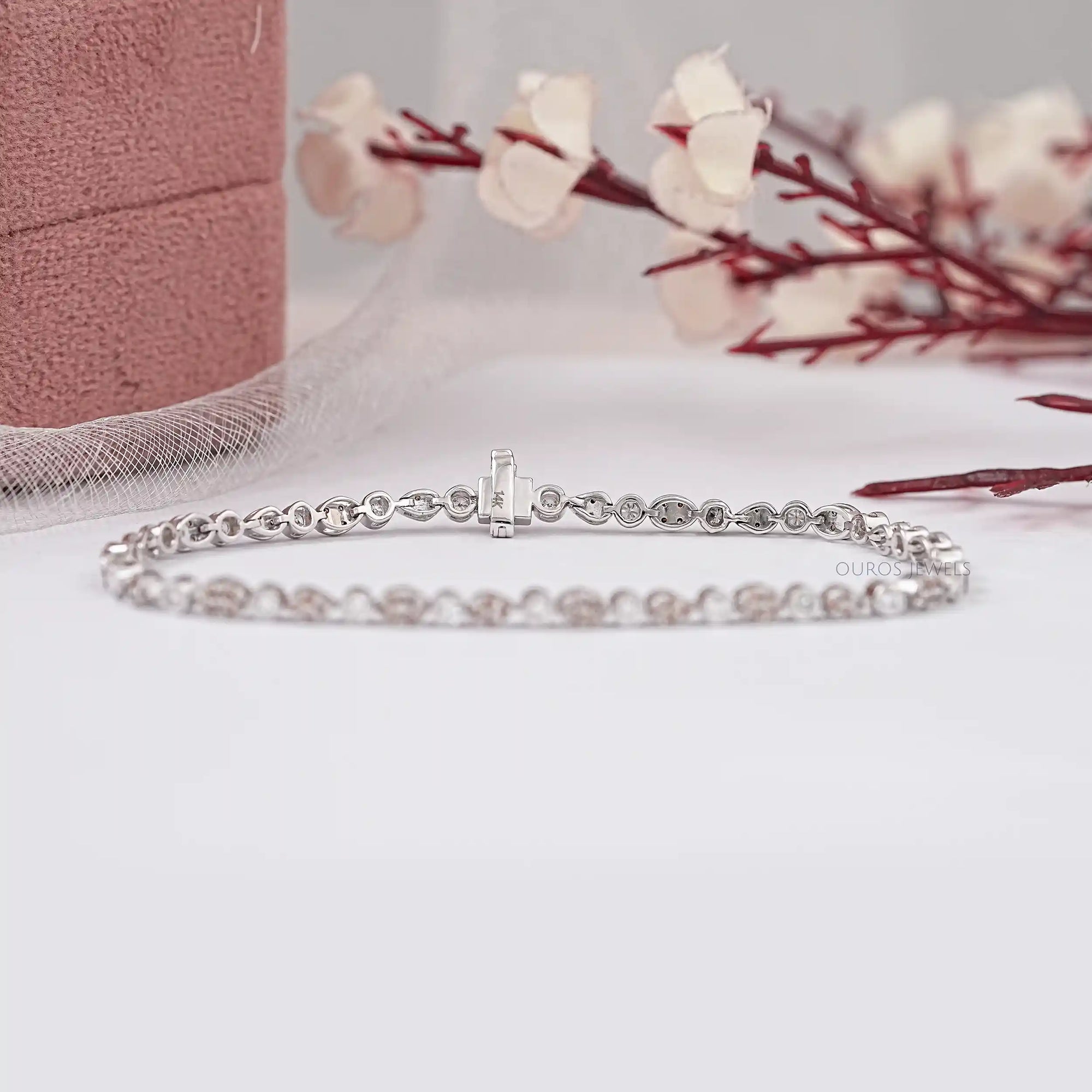 Chocolate Round Cluster Diamond Bracelet Bracelet