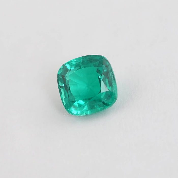 Cushion Shape Colombian Emerald Gemstone