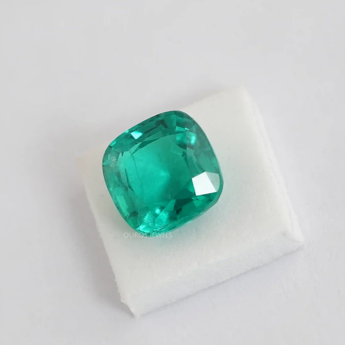 IGI Certified  Cushion Shape Colombian Emerald Gemstone