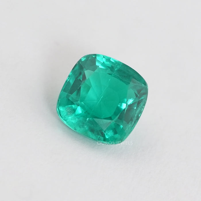 Cushion Shape Colombian Emerald Gemstone