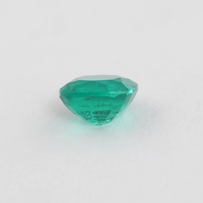 Cushion Shape Colombian Emerald Gemstone