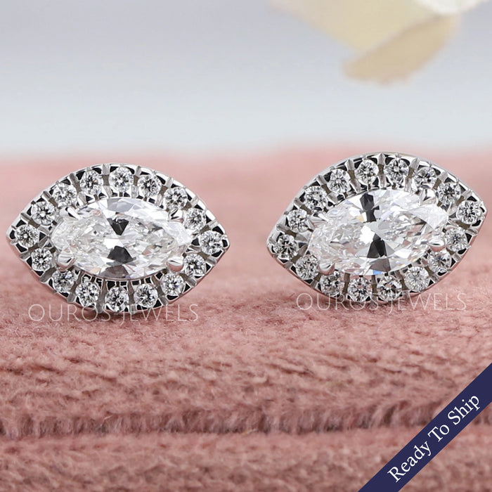 Boucles d'oreilles à tige en diamants de laboratoire de forme marquise Halo