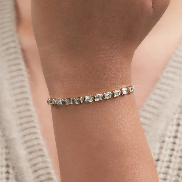 Bracelet de tennis avec diamants cultivés en laboratoire à taille criss et sertis clos