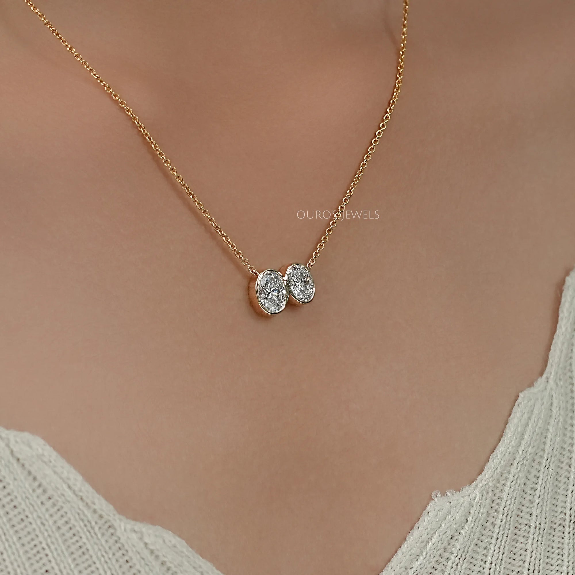 Duo Oval Diamond Bezel Toi Et Moi Pendant Necklaces