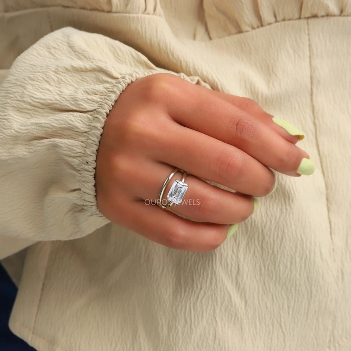 Bague solitaire avec diamant de laboratoire à coupe serrée