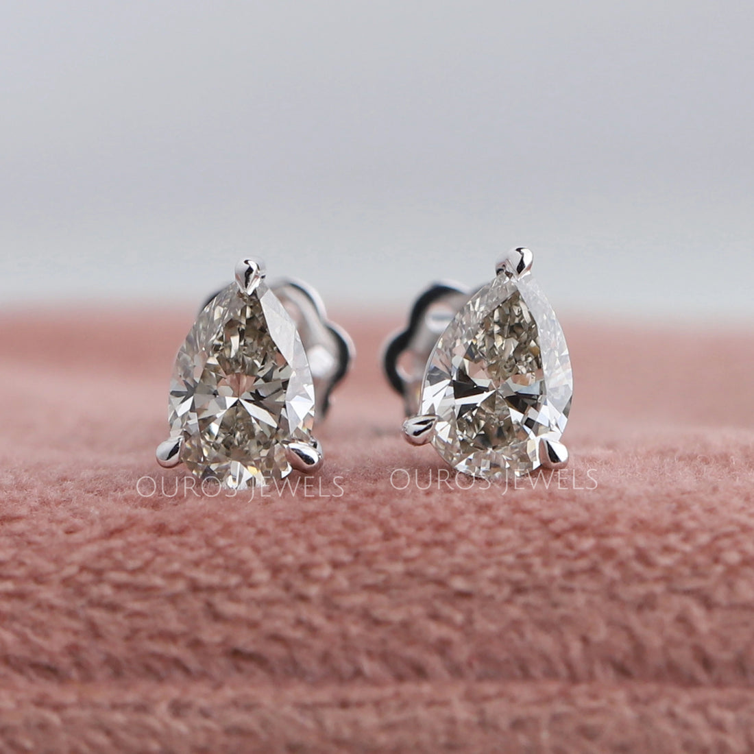 Olive Pear Diamond Stud Earrings Earring