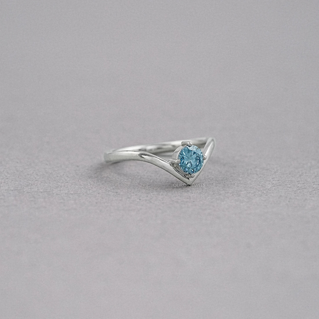 Blue Round Lab Diamond Curved Solitaire Ring Ring