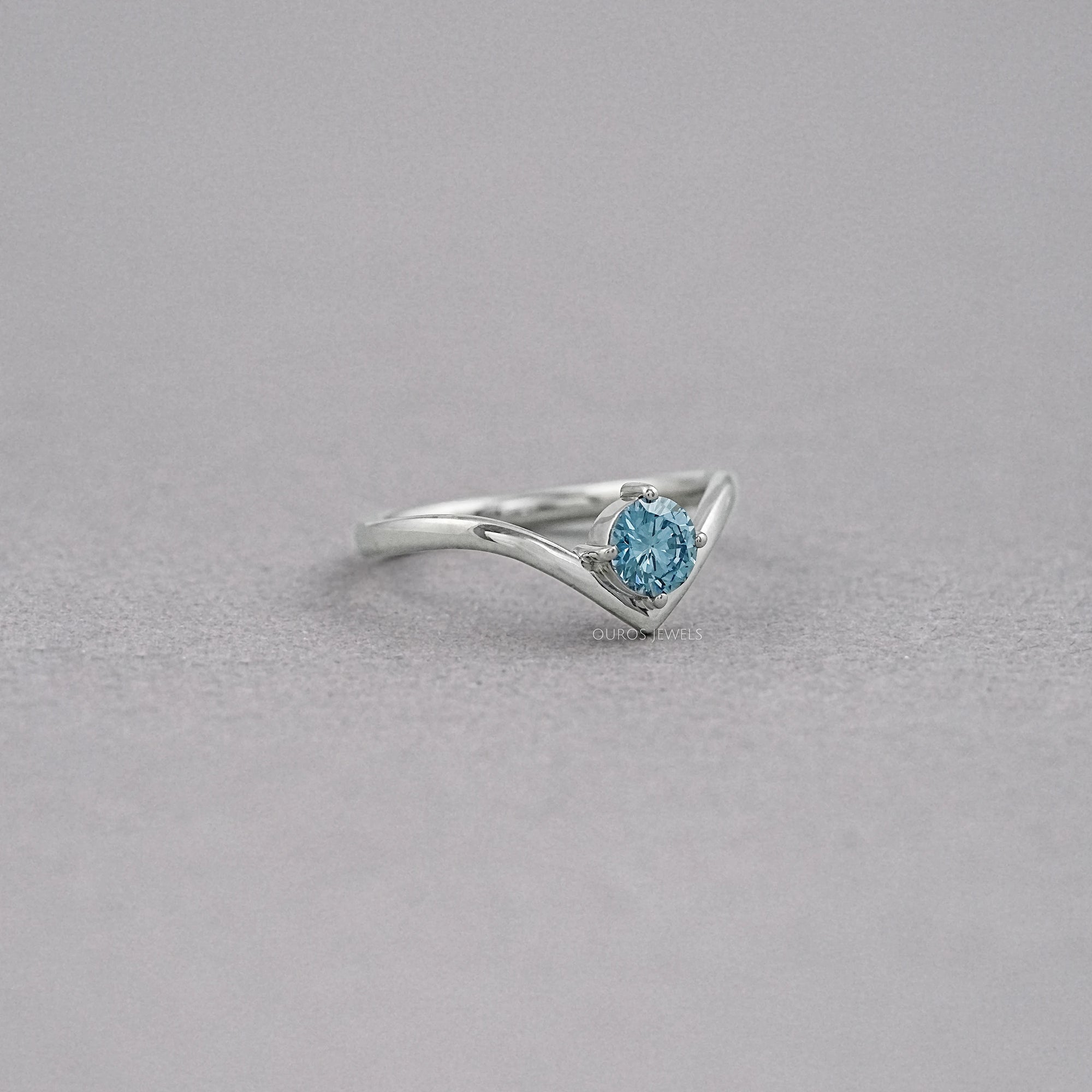 Blue Round Lab Diamond Curved Solitaire Ring Ring