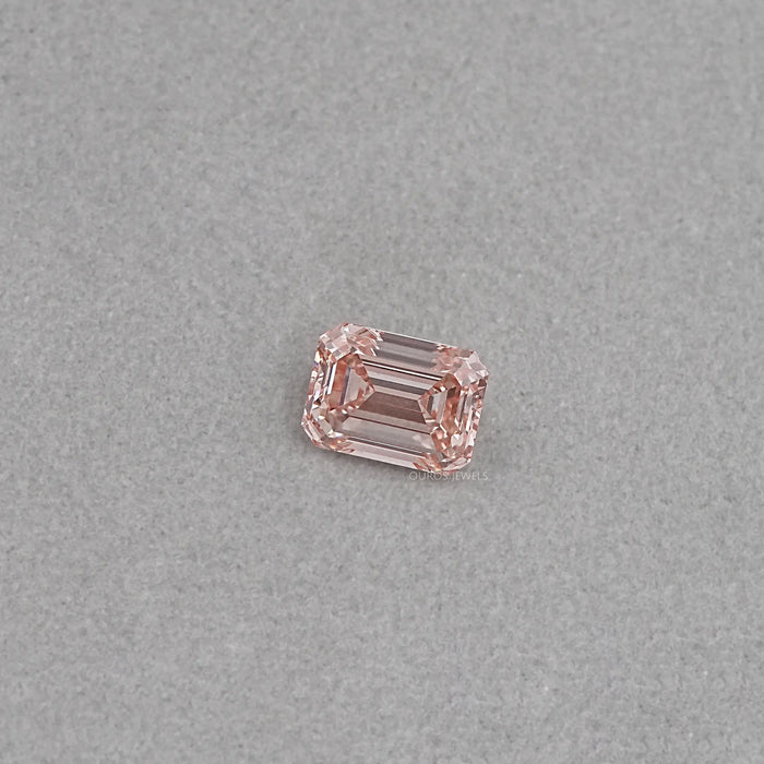 Diamant de laboratoire taille émeraude rose - 10,08 ct certifié