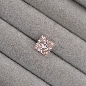 Diamant taille princesse cultivé en laboratoire - Certifié IGI