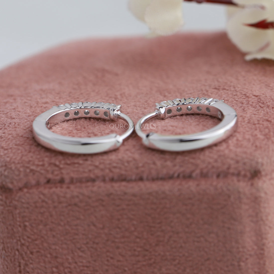 Round Lab Grown Diamond Hoop Earring Earrings