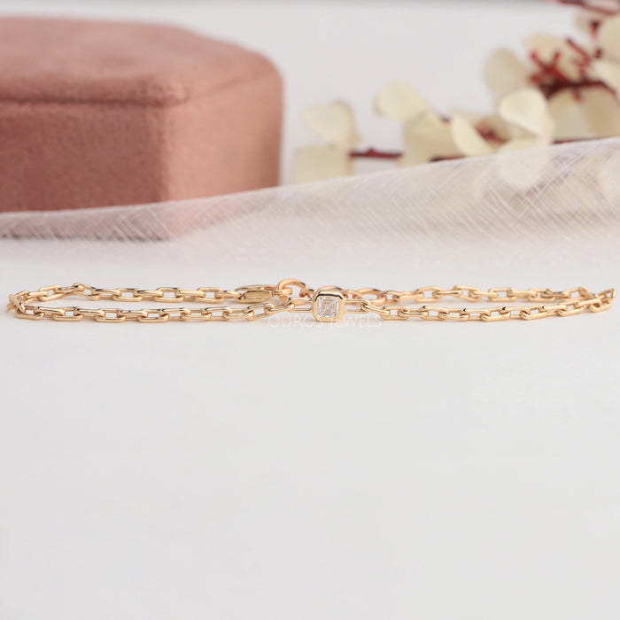 Bracelet chaîne serti clos de diamants de laboratoire taille Asscher