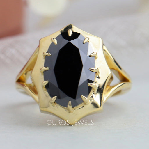 front view of octagon shape oval-cut lab diamond colored engagement ring