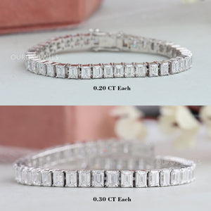 Bracelet de tennis empilable avec diamants cultivés en laboratoire taille émeraude