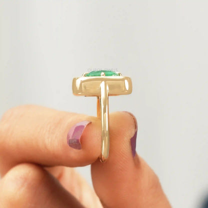 Emerald Gemstone Cushion Cut Solitaire Ring