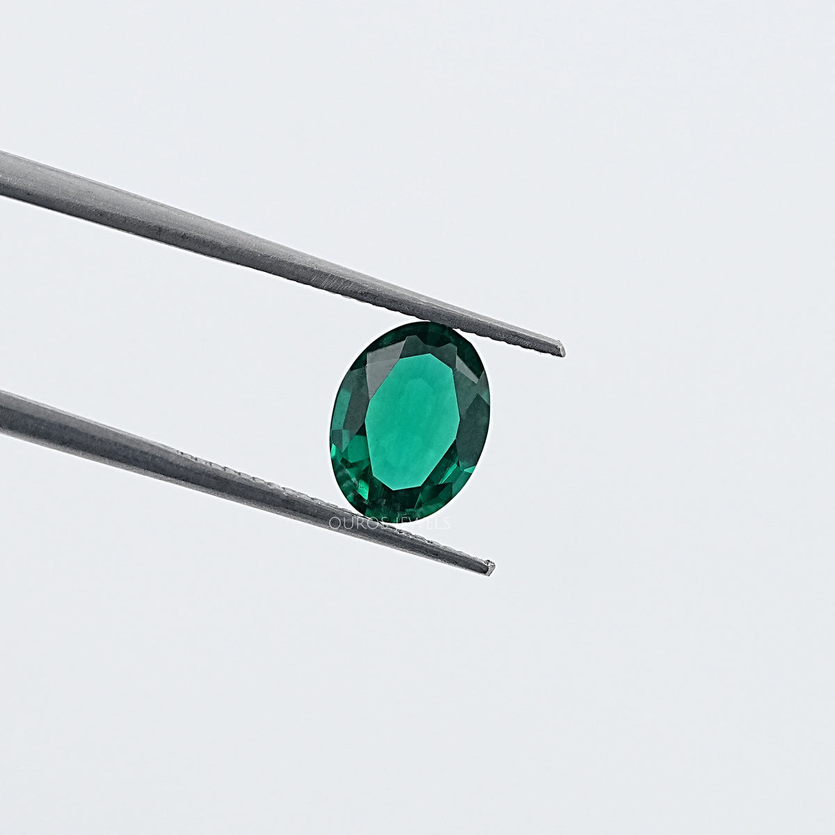 Green Oval Zambian Emerald Gemstone Loose