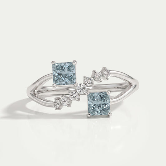 Bague délicate avec diamant de laboratoire en forme de princesse verte