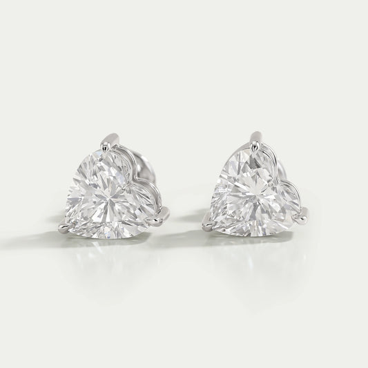 Clou d'oreille en diamant de laboratoire à coupe en cœur certifié IGI