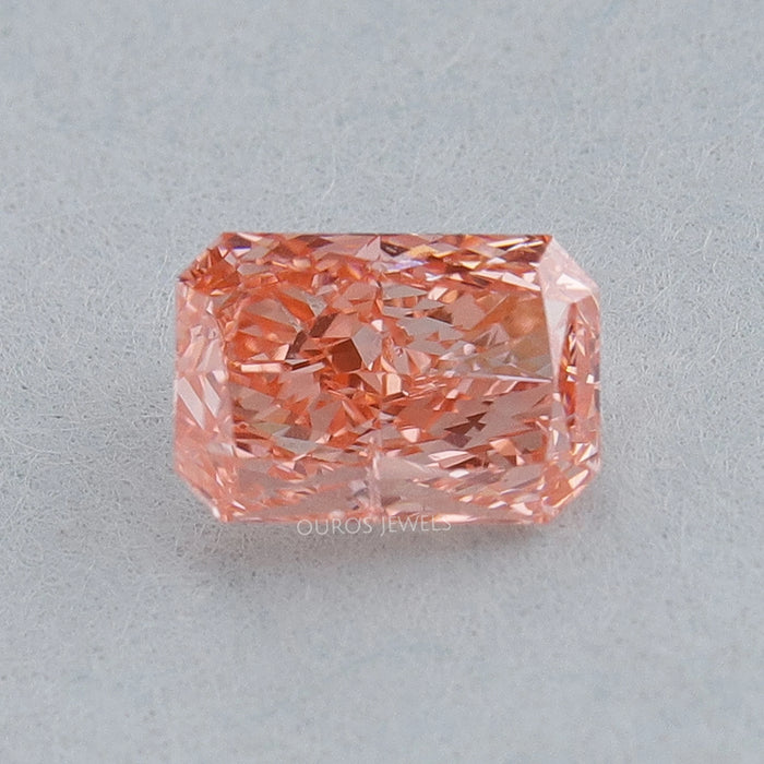 Diamant de laboratoire taille radiant de 1,05 carat