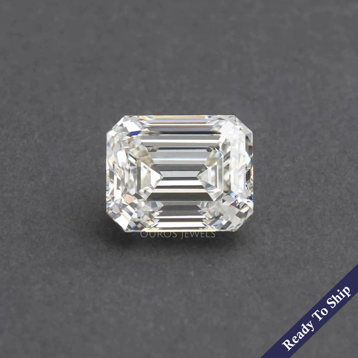 Diamant de laboratoire taille émeraude