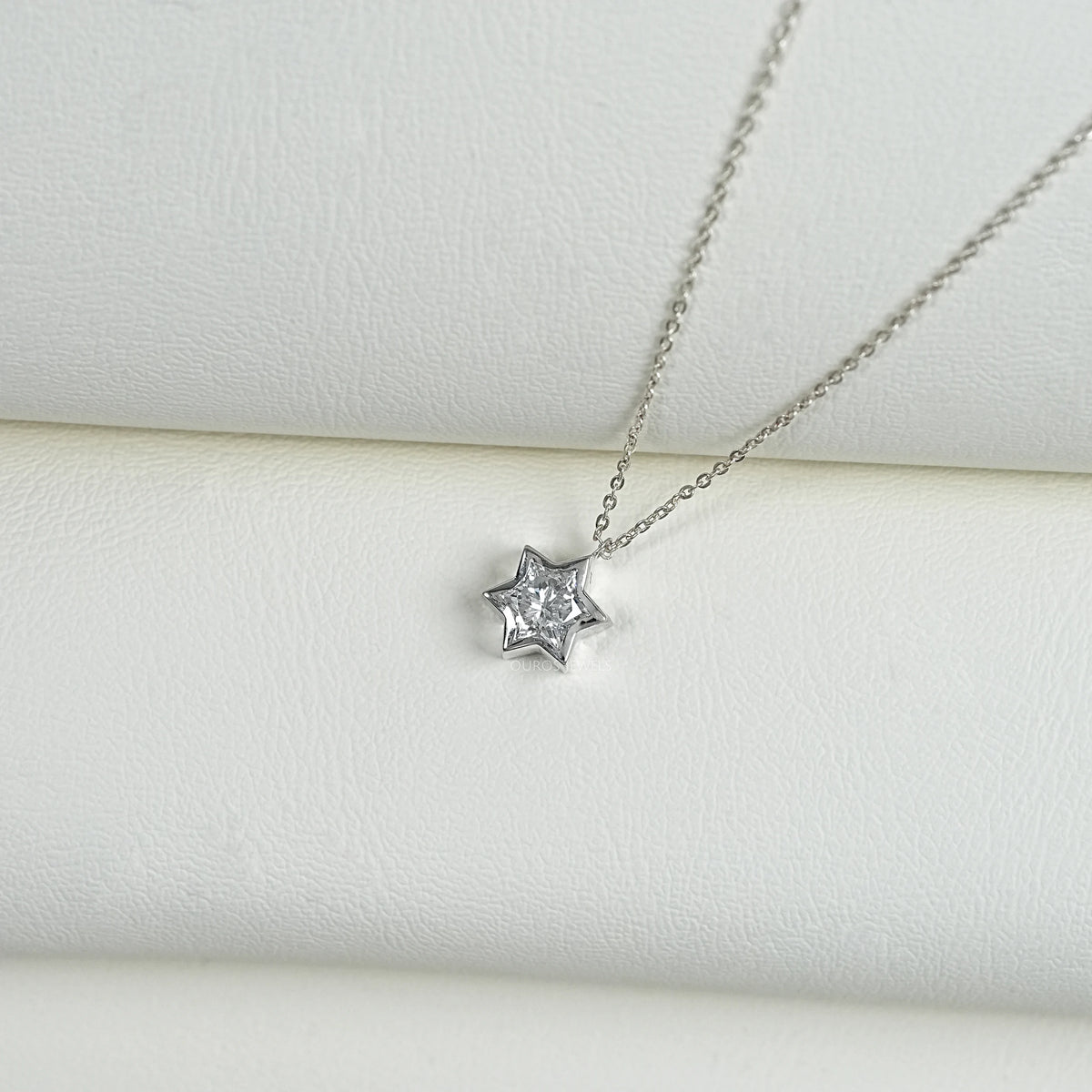 David Star Lab Diamond Bezel Set Solitaire Pendant Necklaces
