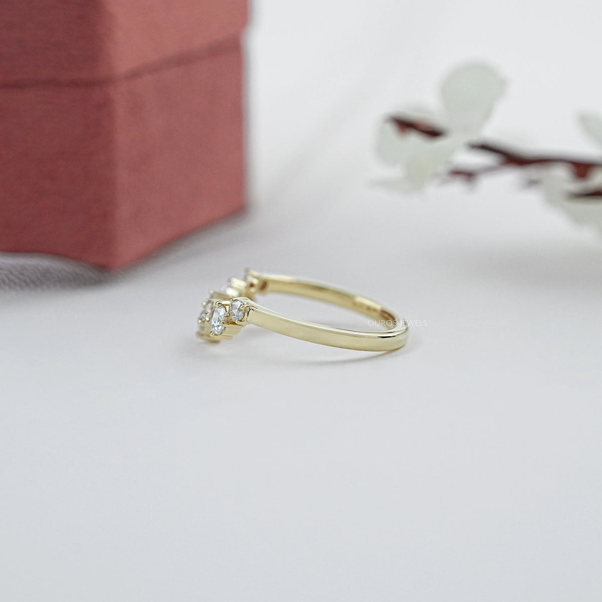 Rose Cut Round Diamond Curved Engagement Ring
