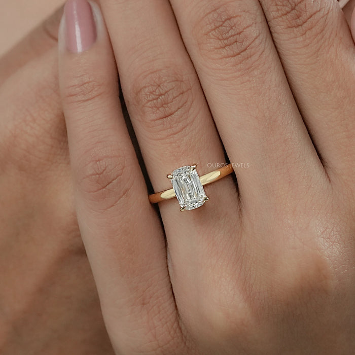 Bague solitaire en diamant de laboratoire à coupe croisée de 6,75 carats
