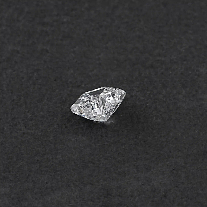 Diamant de laboratoire taillé en forme de tête de chat de forme antique 