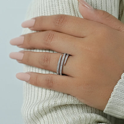 Lab Grown Round Diamond Spiral Band
