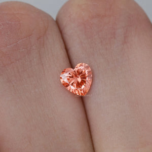 Diamant rose vif de 0,90 carat, taillé en cœur, cultivé en laboratoire