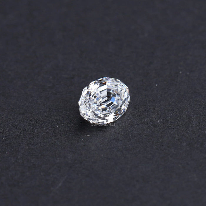 Diamant ovale de 1,00 carat, taillé en gradins, cultivé en laboratoire