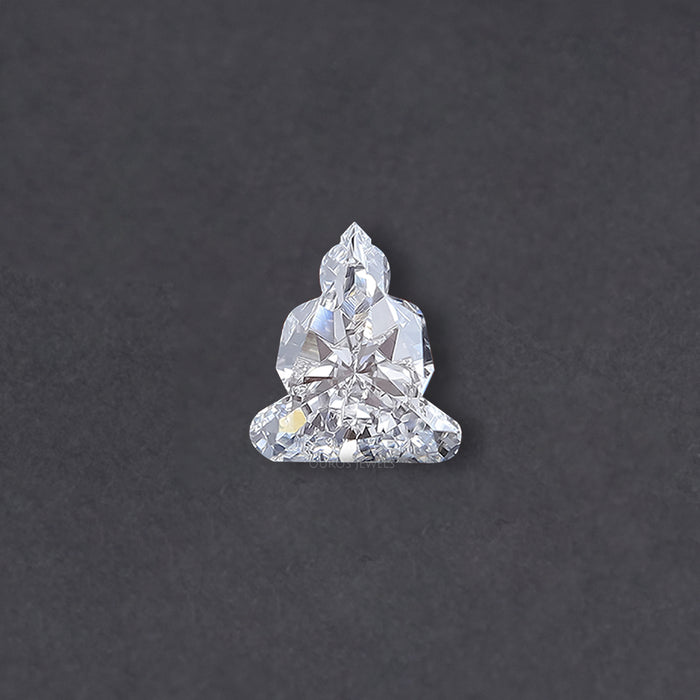 Diamant de laboratoire taille Lord Buddha de 0,73 carat