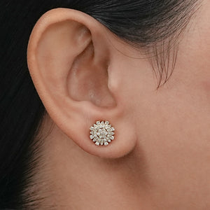 Boucles d'oreilles à tige avec diamants de laboratoire à taille ronde 