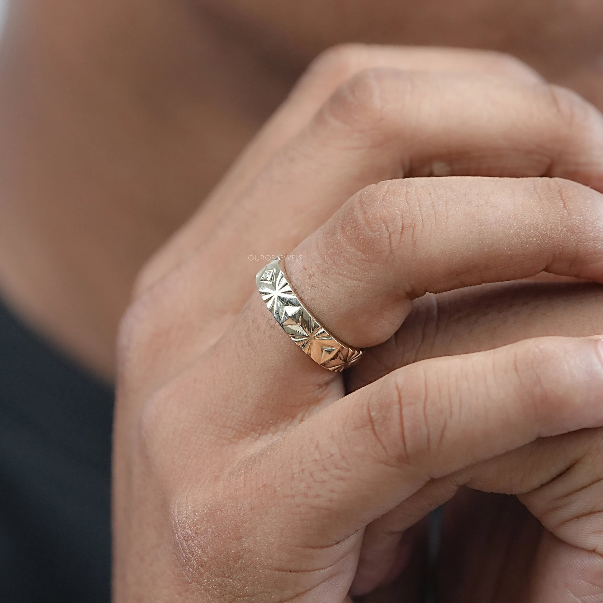 Engraving Men's Wedding Band With Diamond Ring