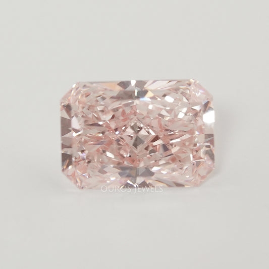 Fancy Vivid Pink Radiant Shape Lab Diamond