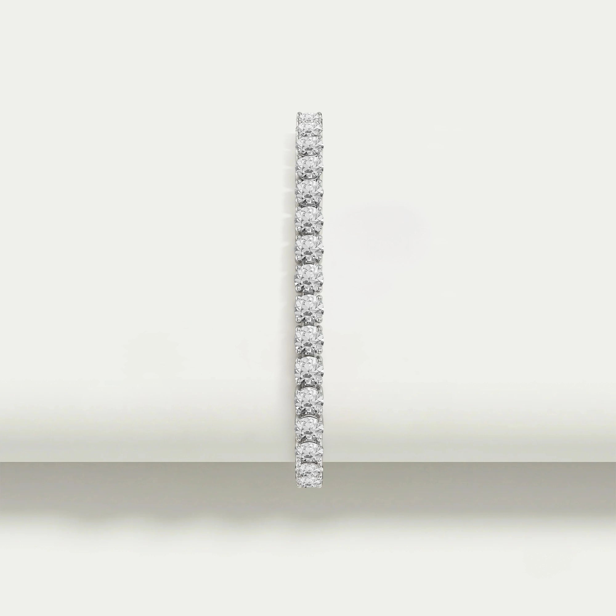 Bracelet de tennis européen ancien avec diamants de laboratoire à taille ronde